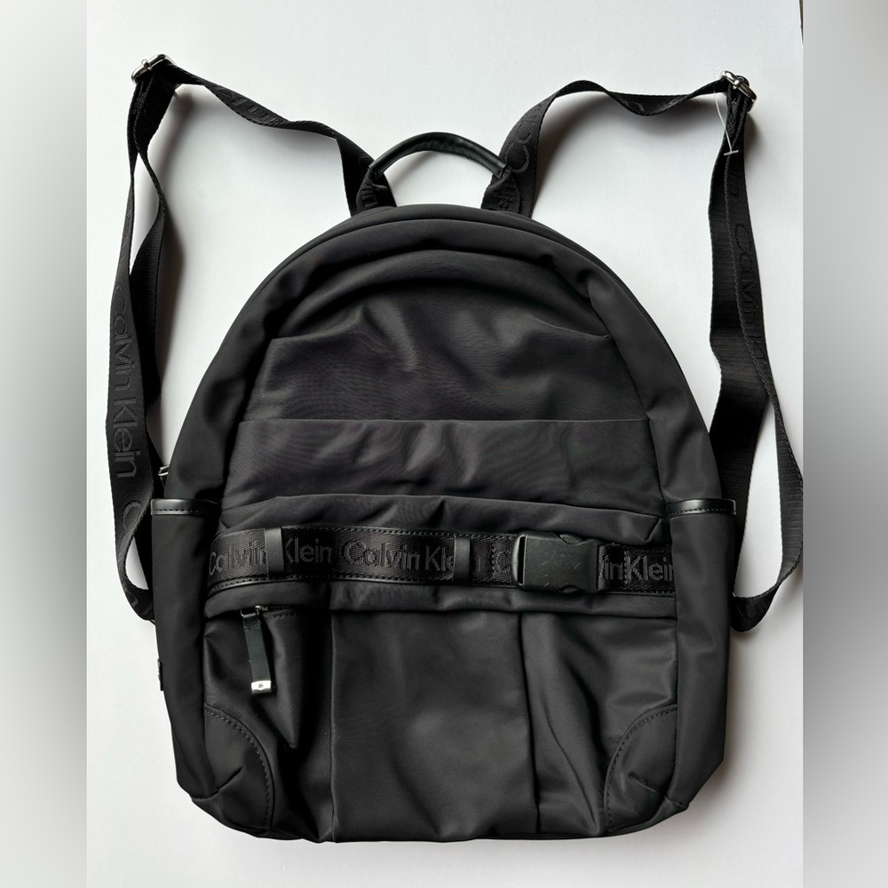 NWOT Calvin Klein backpack